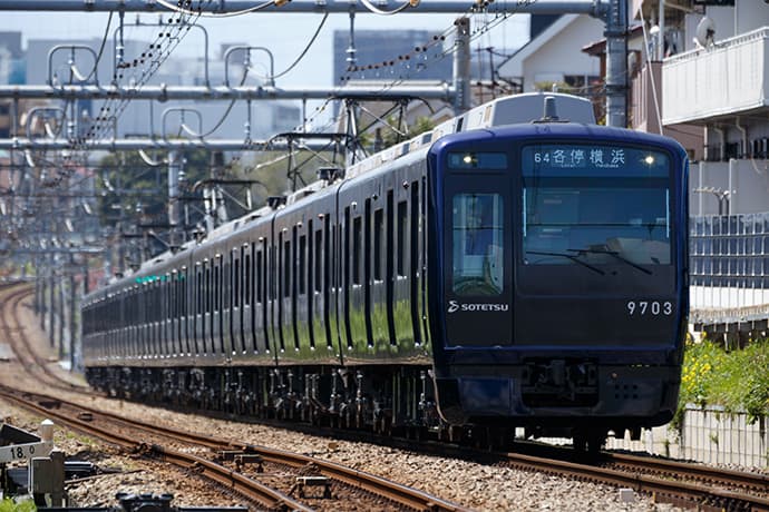 9000系電車の外観