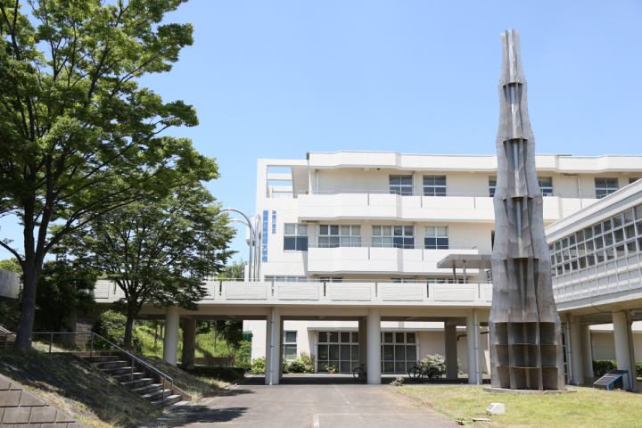 神奈川県立産業技術短期大学校